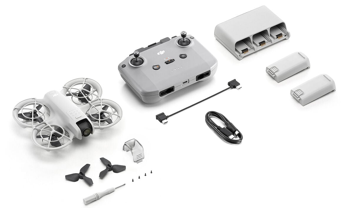 DJI Neo Fly More Combo
