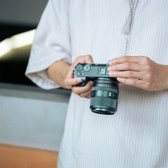 Viltrox AF 75mm F1.8 EVO APS-C Lens Sony E-Mount